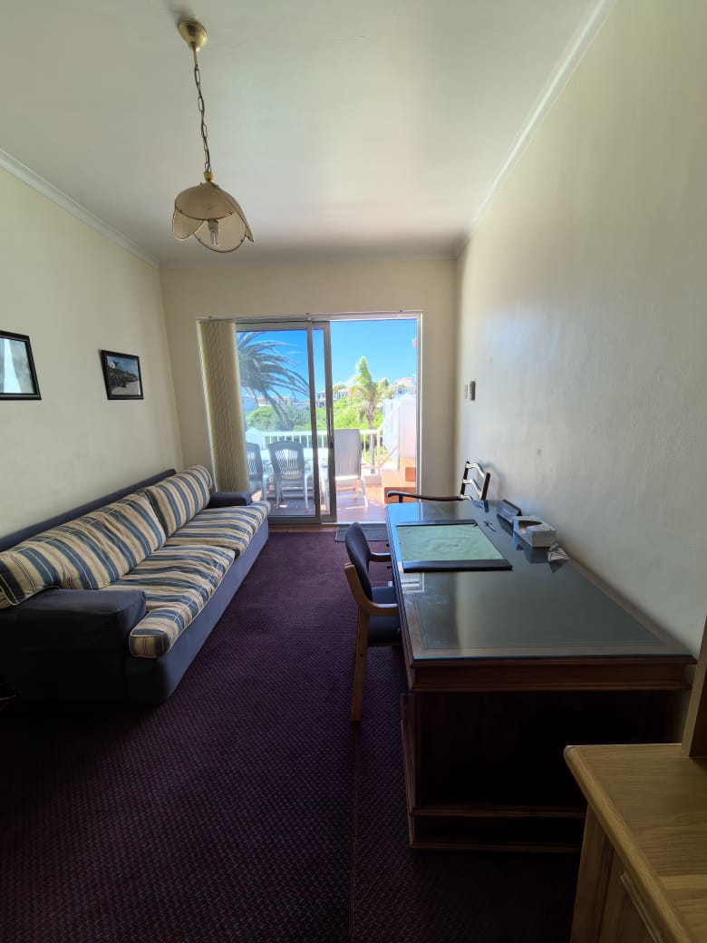 To Let 1 Bedroom Property for Rent in Santareme Eastern Cape